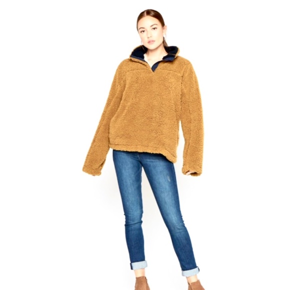 Thread & Supply Wubby Fleece Pullover - Picture 1 of 3